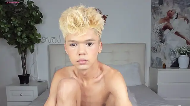 Snapshot of Felix_Rey chatting on 28, 11, 2025 Felix Rey online show from 28, 11, 2025