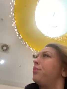 Sweet   Emily online show from 22, 12, 2025