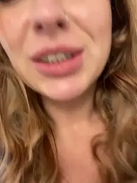 Sweet   Emily online show from 28, 1, 2025