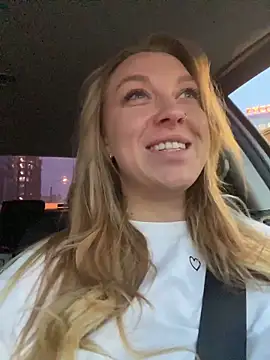 Sweet   Emily online show from 15, 12, 2025