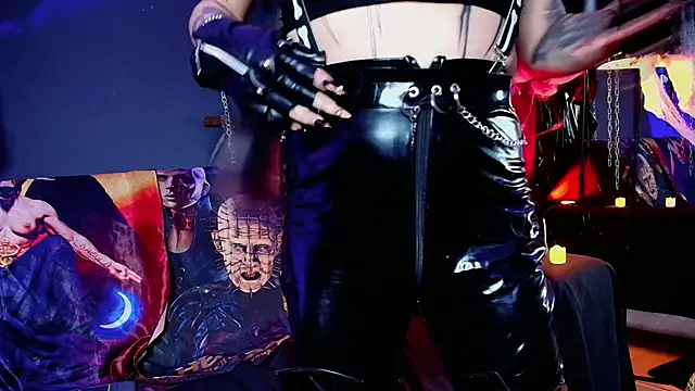 MorganaCrowley online show from 24, 10, 2025