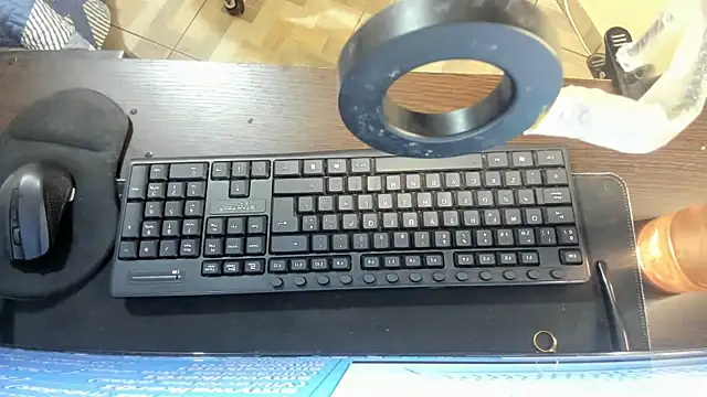 Amy Walker online show from 14, 12, 2025