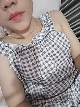 Snapshot of 2_sex chatting on 18, 7, 2026 2 sex online show from 18, 7, 2026
