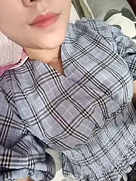 2 sex online show from 10, 4, 2026