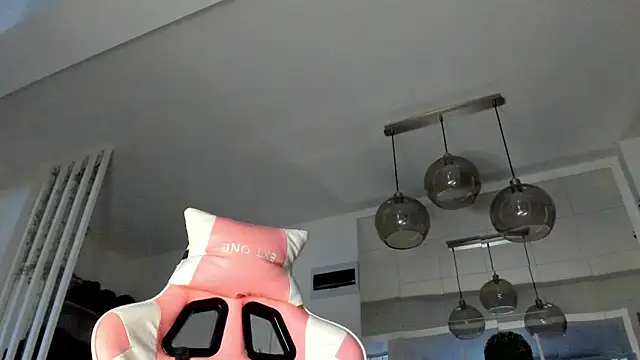 IreneVON online show from 4, 10, 2025