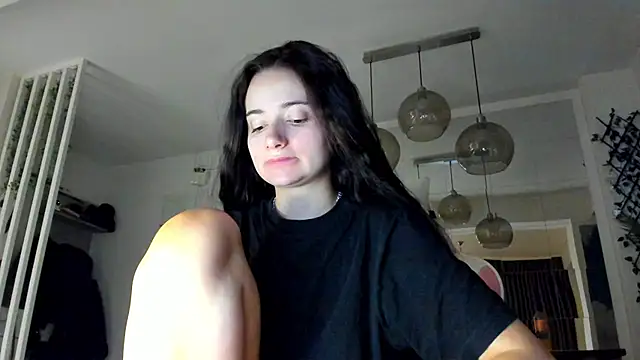 Snapshot of IreneVON chatting on 8, 2, 2026 IreneVON online show from 8, 2, 2026