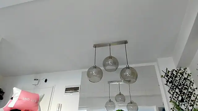 IreneVON online show from 18, 9, 2025