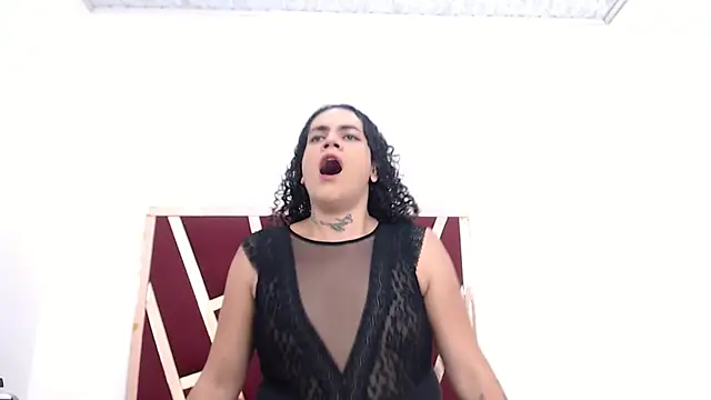 aleja mistress  online show from 9, 5, 2026