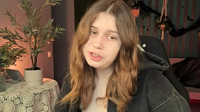 FioraMarmoris online show from 25, 10, 2025