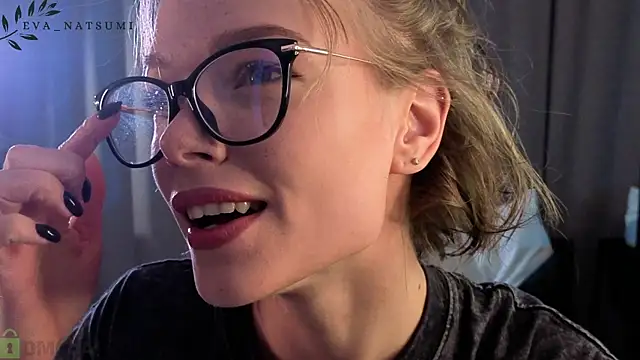 Eva Natsumi online show from 27, 9, 2025