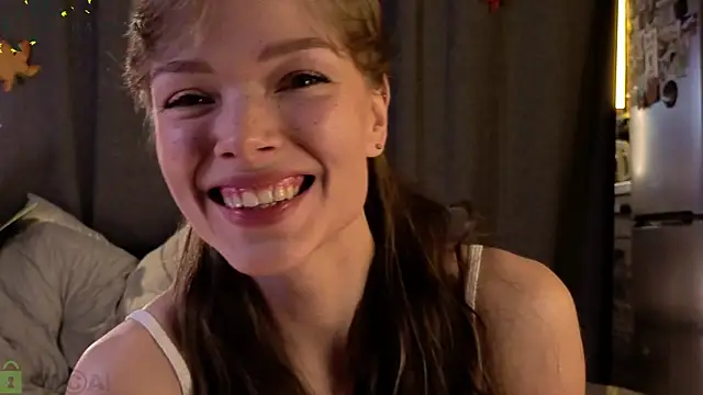 Eva Natsumi online show from 9, 11, 2025