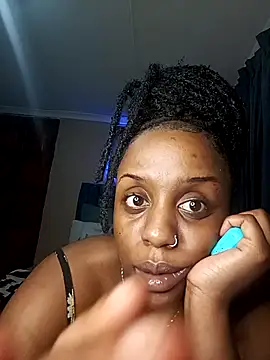 Queen-Chocolate online show from 20, 12, 2025