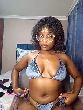 Queen-Chocolate online show from 9, 3, 2025