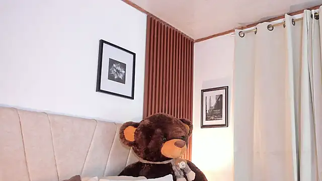 angeli sexi online show from 2, 4, 2026