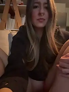 Snapshot of sophielove888 chatting on 12, 2, 2026 sophielove888 online show from 12, 2, 2026