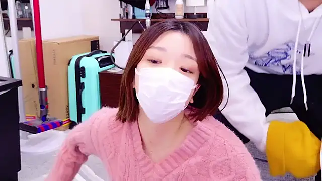 HaruruHappy online show from 28, 12, 2024