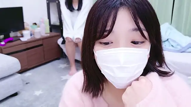 HaruruHappy online show from 2, 2, 2025