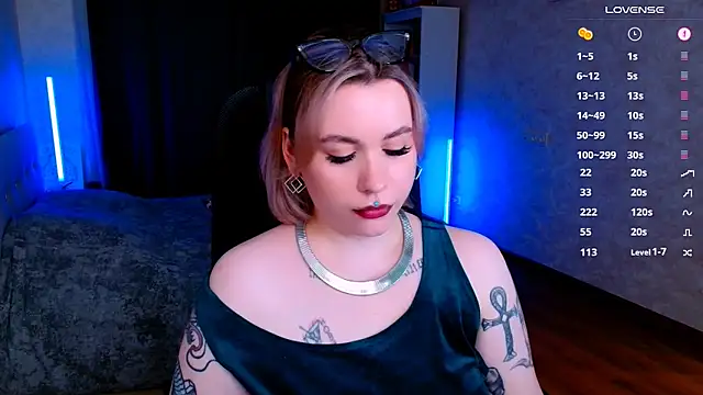 Blueberry-baby online show from 2, 2, 2025