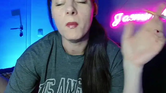 Jasmin-White online show from 29, 3, 2026