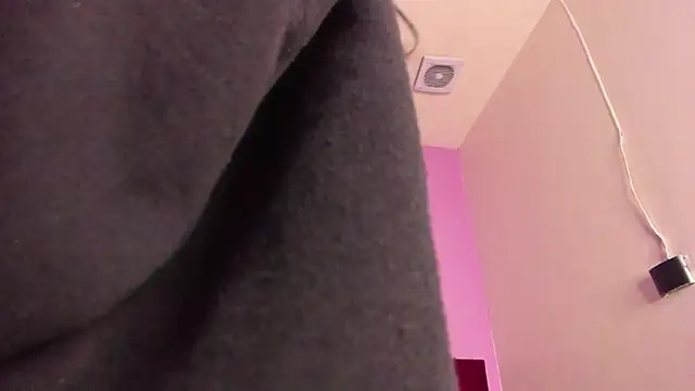 Alejita699 online show from 6, 12, 2024