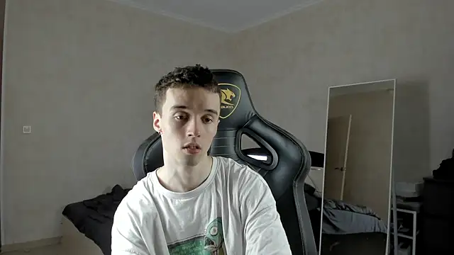 MasonWarholl online show from 4, 3, 2025