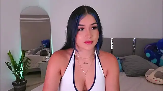 AnnyHizzle online show from 18, 9, 2025