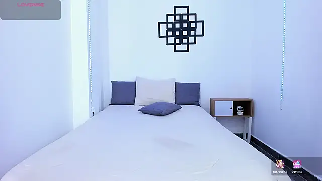 Tinny and Candy online show from 23, 9, 2025