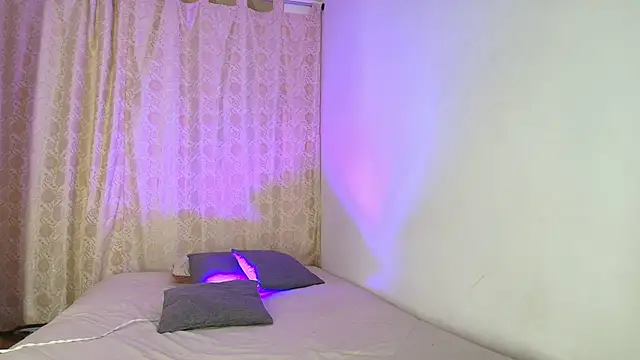 Tinny and Candy online show from 21, 4, 2026