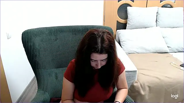 VioletaFlower7 online show from 10, 10, 2025