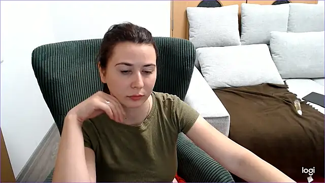 VioletaFlower7 online show from 21, 9, 2025