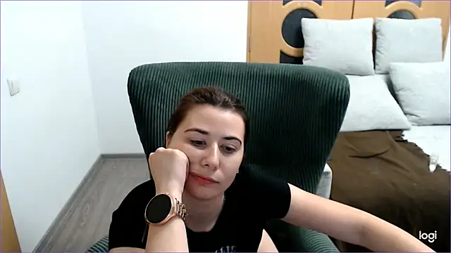 VioletaFlower7 online show from 28, 10, 2025