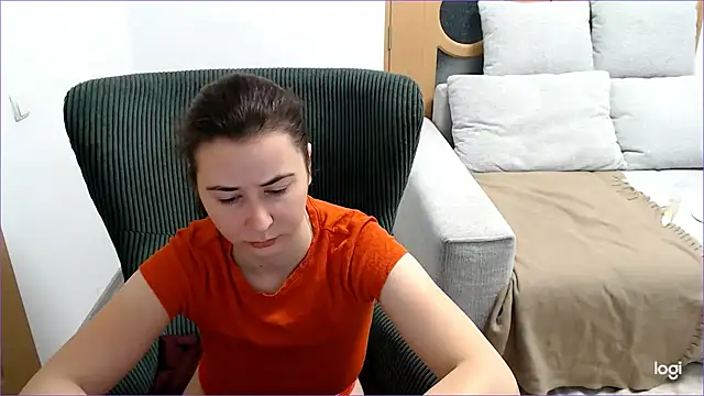 VioletaFlower7 online show from 30, 11, 2025