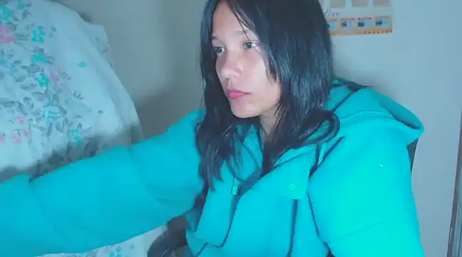 home vlak online show from 5, 3, 2025