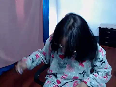 home vlak online show from 23, 11, 2025