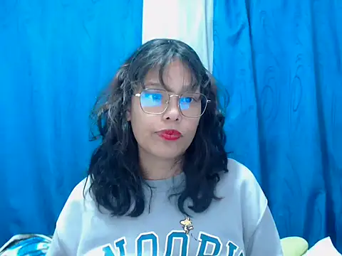 Snapshot of home_vlak chatting on 20, 7, 2026 home vlak online show from 20, 7, 2026