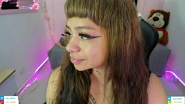 zoesullivan online show from 5, 11, 2025