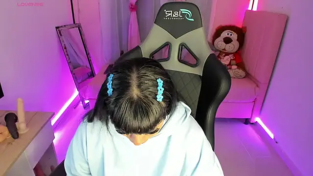 zoesullivan online show from 9, 2, 2025