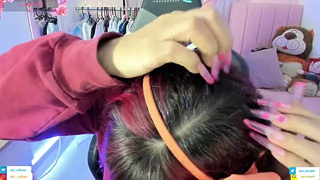 zoesullivan online show from 7, 2, 2026