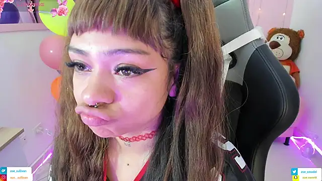 zoesullivan online show from 10, 11, 2025