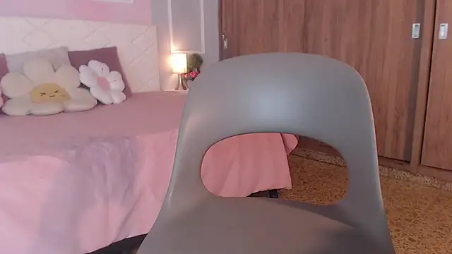 OraLarson online show from 22, 9, 2025