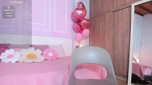 OraLarson online show from 18, 3, 2025