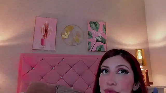 Ginger Violetta  online show from 7, 2, 2025