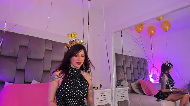 Ginger Violetta  online show from 28, 5, 2026