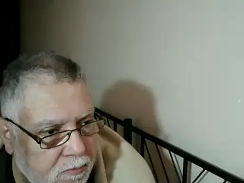 100Tauros online show from 10, 11, 2025