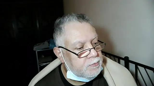 100Tauros online show from 17, 11, 2025