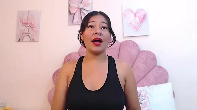 Snapshot of MilaaAdams chatting on 12, 7, 2026 MilaaAdams online show from 12, 7, 2026