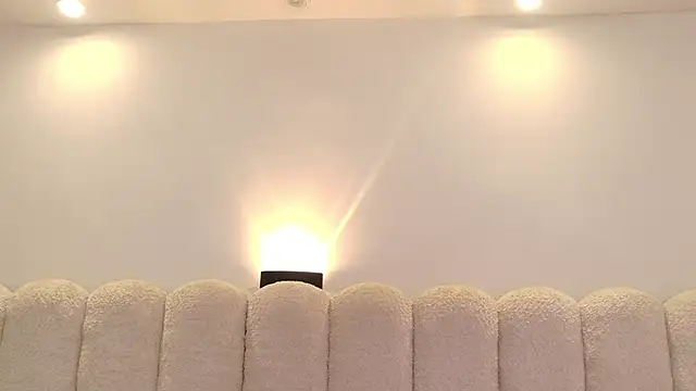 Snapshot of Juliabadlee chatting on 3, 12, 2025 Juliabadlee online show from 3, 12, 2025