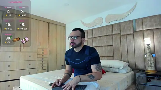 petterwilly1 online show from 22, 9, 2025