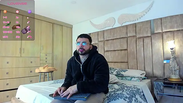 petterwilly1 online show from 7, 3, 2025