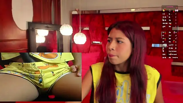 Snapshot of XimenaReid chatting on 6, 3, 2025 XimenaReid online show from 6, 3, 2025